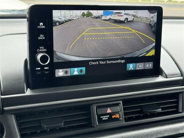 Photo of 2025 Crystal Black Pearl Honda Pilot