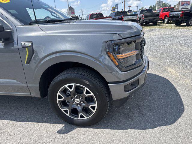 Photo of 2025 Carbonized Gray Metallic Ford F-150