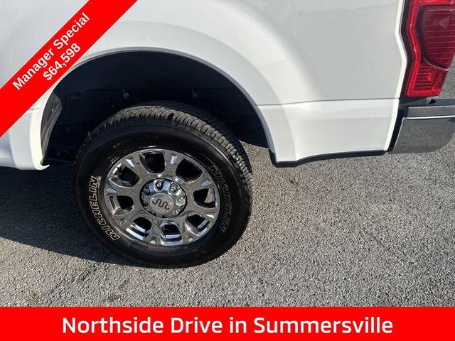 Photo of 2022 Oxford White Ford F-250