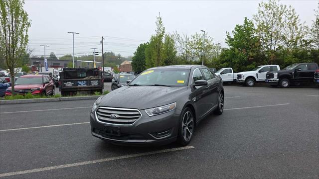 2015 Ford Taurus