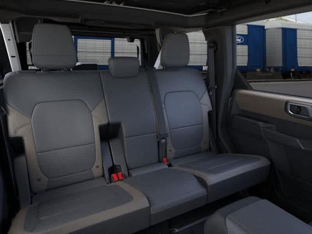 Photo of 2025 Oxford White Ford Bronco