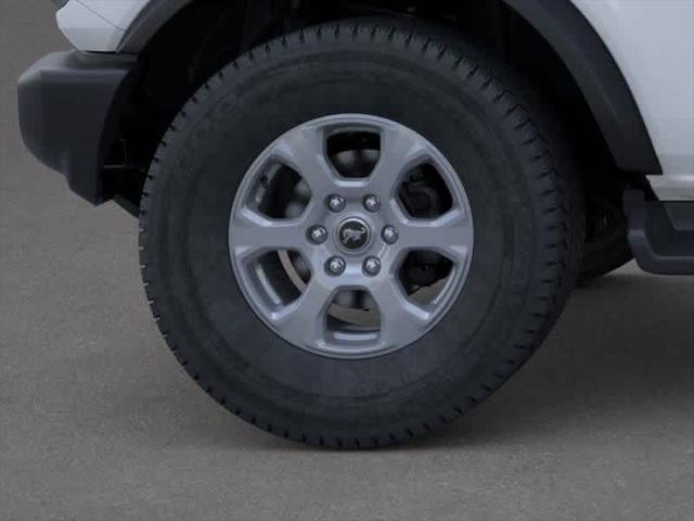 Photo of 2025 Oxford White Ford Bronco