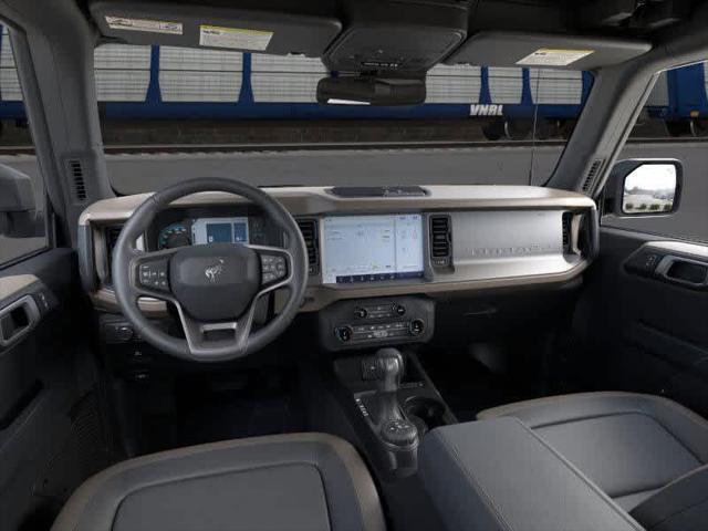 Photo of 2025 Oxford White Ford Bronco