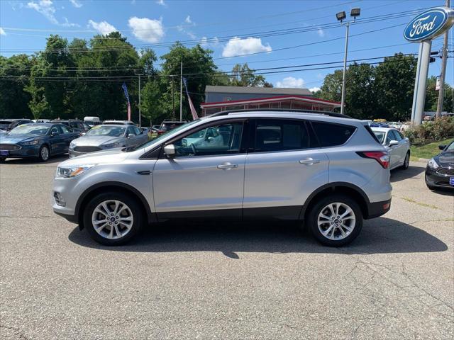 Photo of 2017 Ingot Silver Metallic Ford Escape