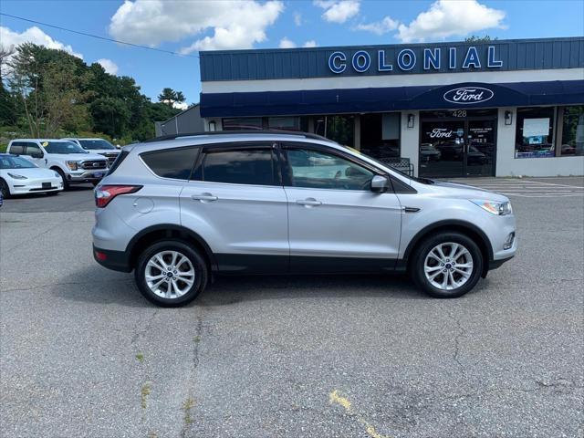 Photo of 2017 Ingot Silver Metallic Ford Escape