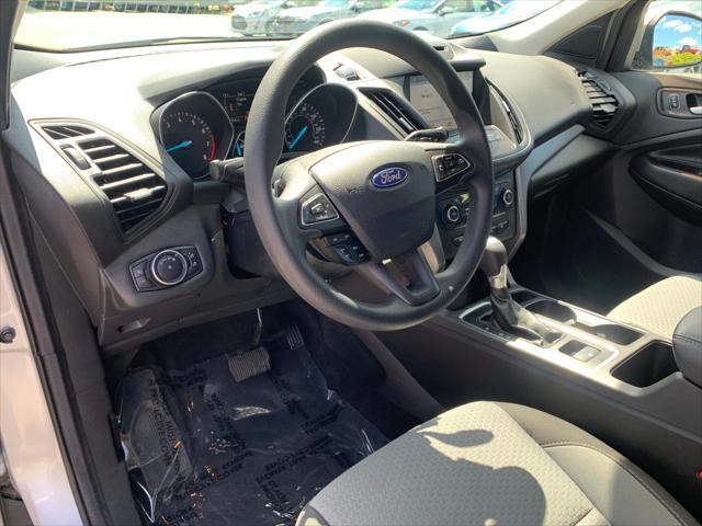 Photo of 2017 Ingot Silver Metallic Ford Escape