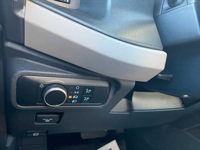 Photo of 2024 Shadow Black Ford Bronco