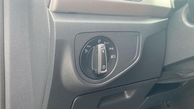 Photo of 2022 Pure Gray Volkswagen Atlas Cross Sport