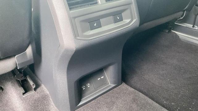 Photo of 2022 Pure Gray Volkswagen Atlas Cross Sport