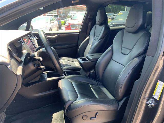 Photo of 2017 GREY Tesla Model X