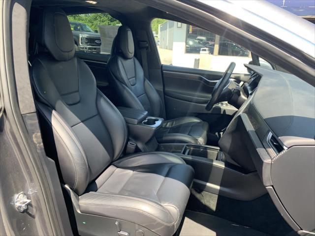 Photo of 2017 GREY Tesla Model X