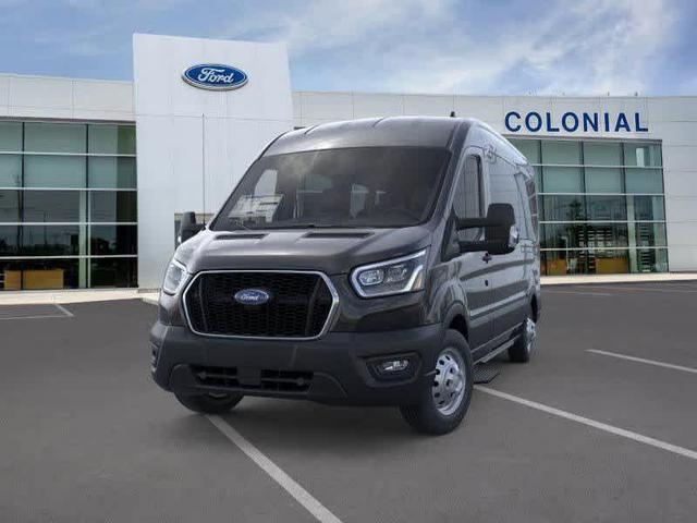 Photo of 2025 Agate Black Metallic Ford Transit-350