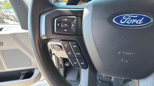 Photo of 2019 Oxford White Ford F-350