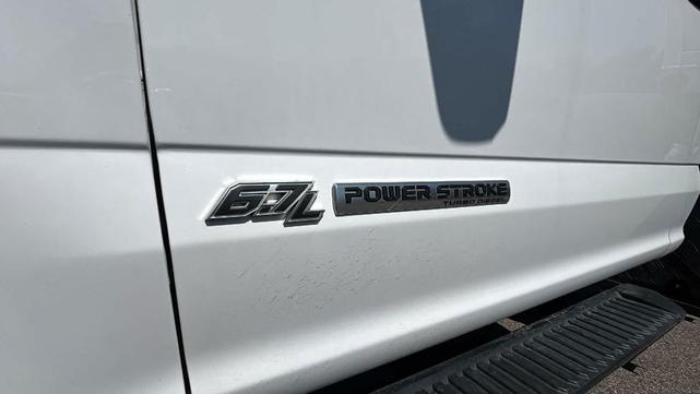 Photo of 2019 Oxford White Ford F-350