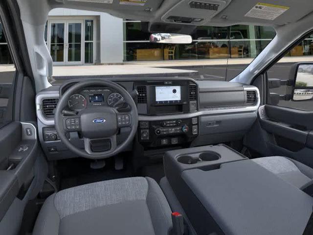 Photo of 2025 Agate Black Metallic Ford F-250