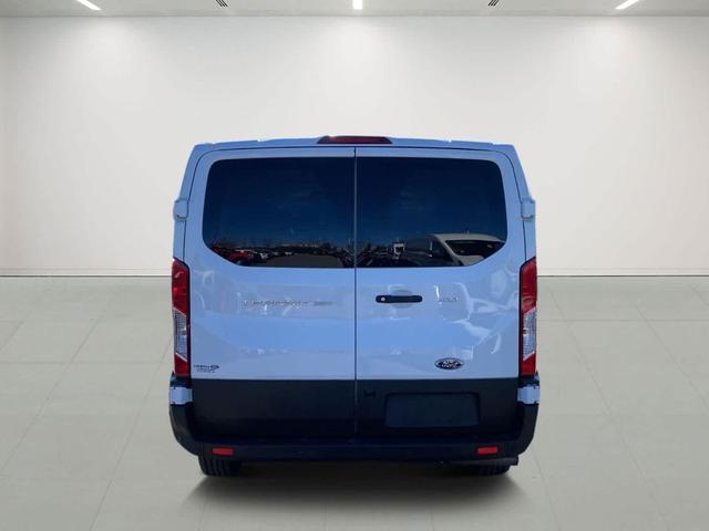 Photo of 2022 Oxford White Ford Transit-350