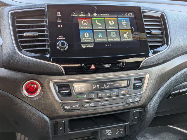 Photo of 2022 Crystal Black Pearl Honda Passport