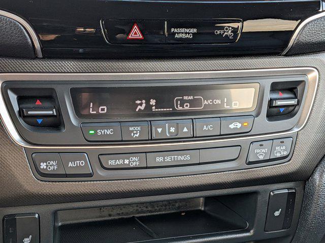 Photo of 2022 Crystal Black Pearl Honda Passport