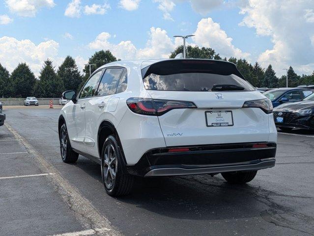 Photo of 2023 Platinum White Pearl Honda HR-V