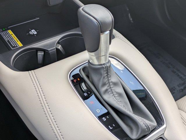 Photo of 2023 Platinum White Pearl Honda HR-V