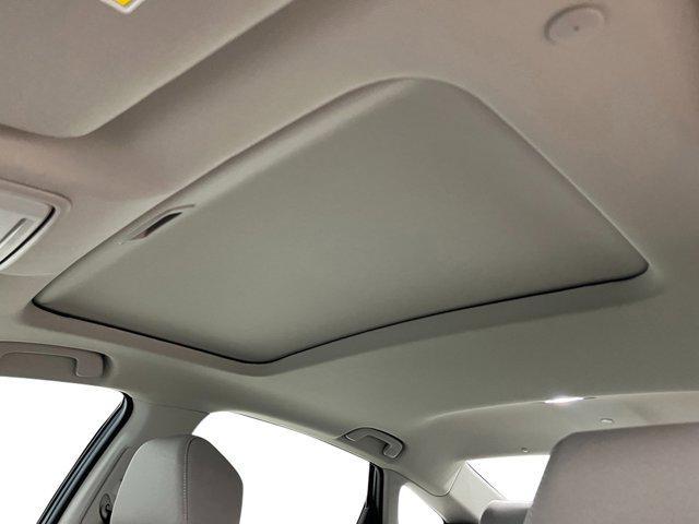 Photo of 2025 Platinum White Pearl Honda Accord