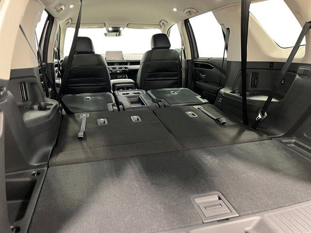 Photo of 2025 Crystal Black Pearl Honda Pilot