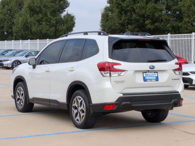Photo of 2024 Crystal White Pearl Subaru Forester