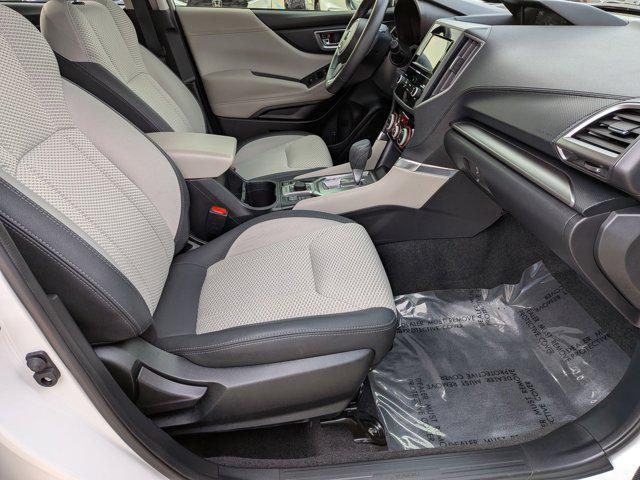 Photo of 2024 Crystal White Pearl Subaru Forester
