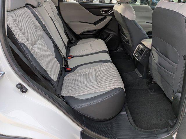 Photo of 2024 Crystal White Pearl Subaru Forester