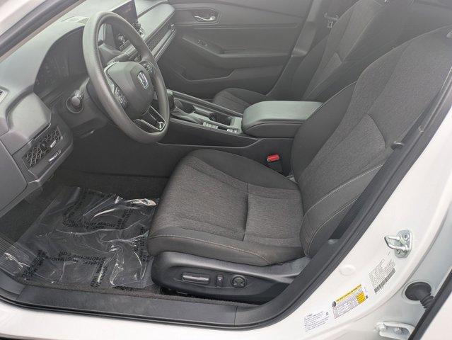 Photo of 2023 Platinum White Pearl Honda Accord