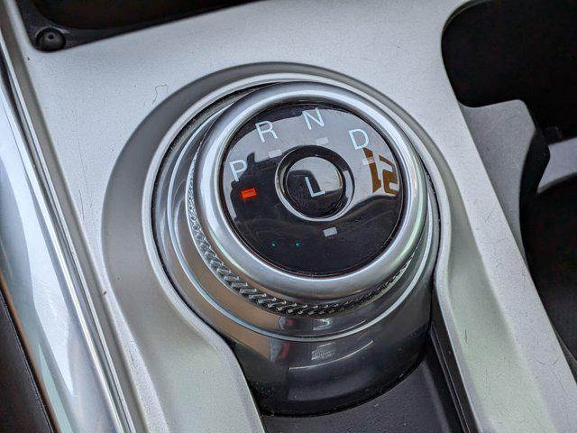 Photo of 2021 Iconic Silver Metallic Ford Explorer