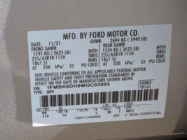 Photo of 2021 Iconic Silver Metallic Ford Explorer