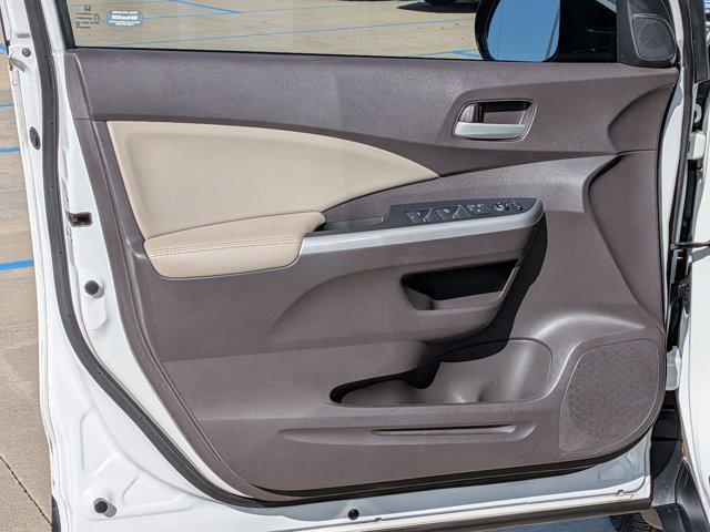Photo of 2014 White Diamond Pearl Honda CR-V