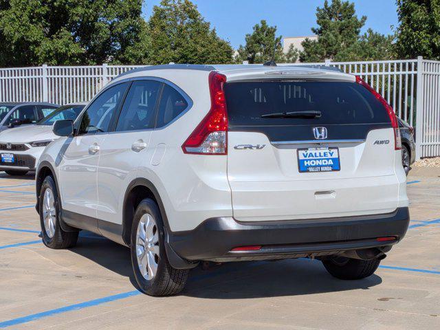 Photo of 2014 White Diamond Pearl Honda CR-V