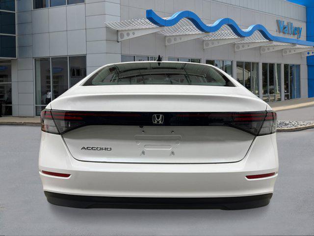 Photo of 2025 Platinum White Pearl Honda Accord
