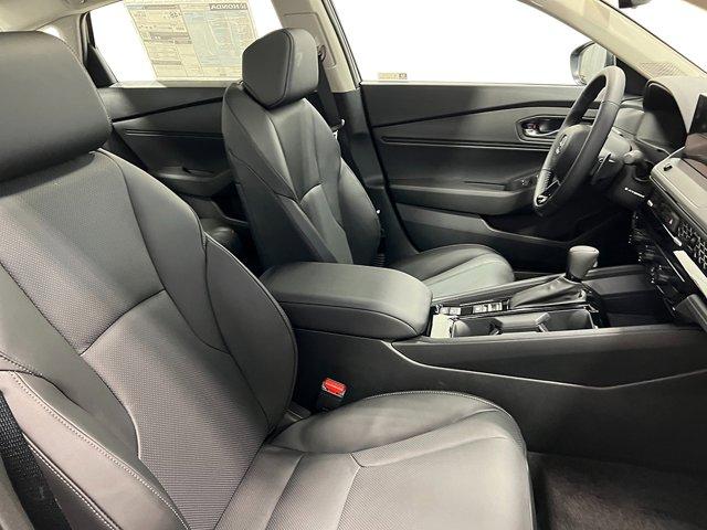Photo of 2025 Platinum White Pearl Honda Accord Hybrid