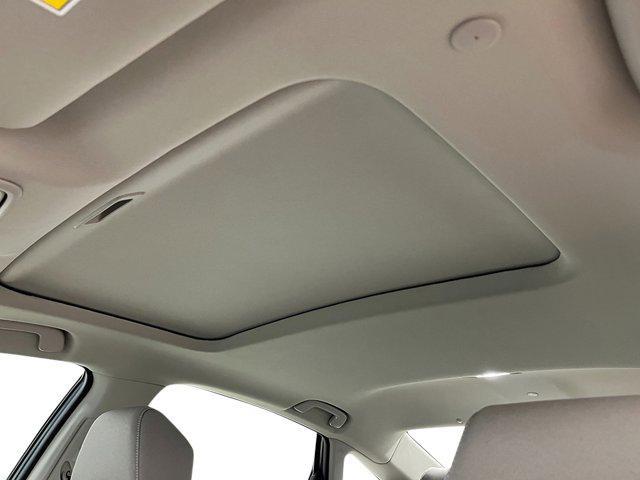 Photo of 2025 Platinum White Pearl Honda Accord