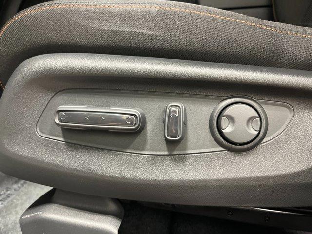 Photo of 2026 Platinum White Pearl Honda CR-V Hybrid