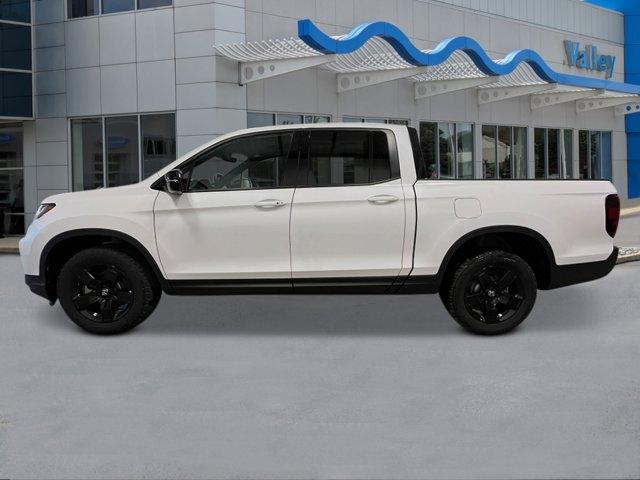 Photo of 2025 Platinum White Pearl Honda Ridgeline