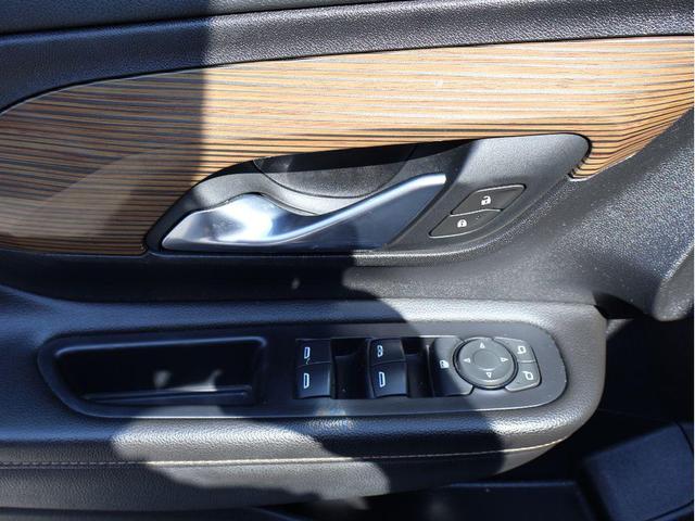 Photo of 2020 Ebony Twilight Metallic GMC Terrain