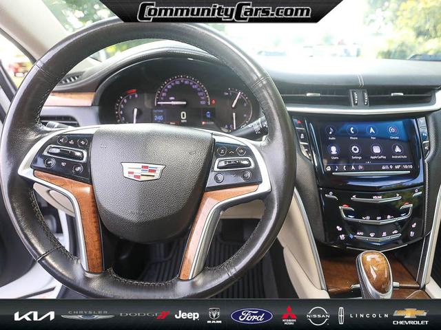Photo of 2019 Crystal White Tricoat Cadillac XTS