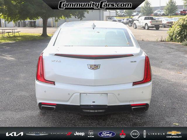 Photo of 2019 Crystal White Tricoat Cadillac XTS