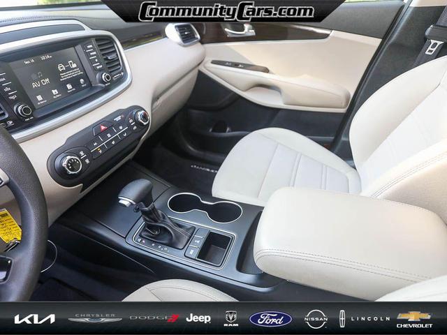 Photo of 2020 Snow White Pearl Kia Sorento