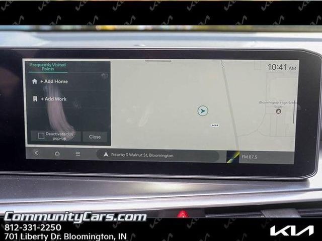 Photo of 2025 Ebony Black Kia Sorento