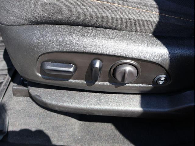 Photo of 2020 Silver Ice Metallic Chevrolet Traverse