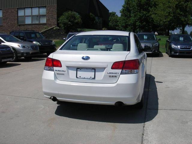 Photo of 2012 White Subaru Legacy