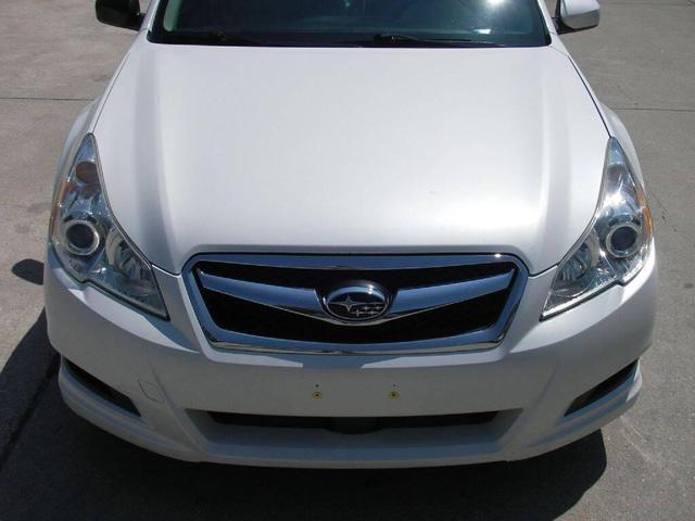 Photo of 2012 White Subaru Legacy