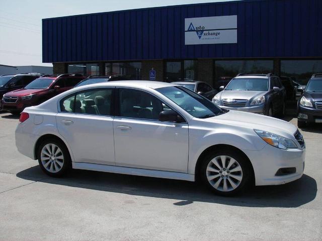 Photo of 2012 White Subaru Legacy