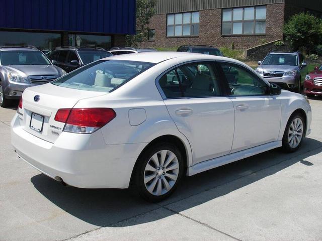 Photo of 2012 White Subaru Legacy