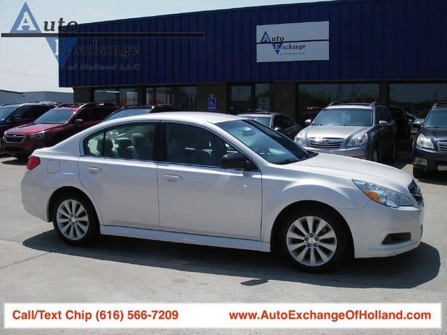 Photo of 2012 White Subaru Legacy